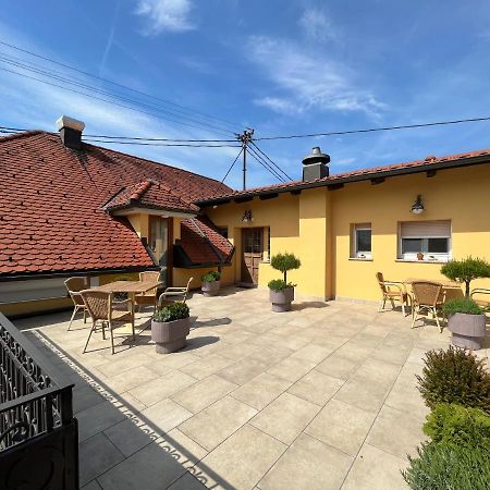 Penzion Repansek Radomlje Buitenkant foto